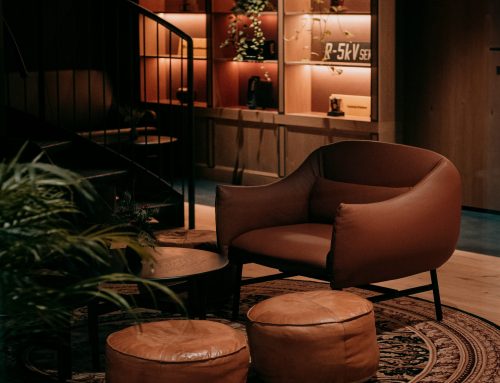 From Rust to Rioja: Warming Your Home with Autumn Tones